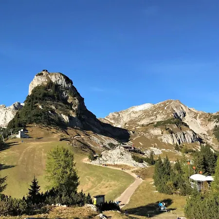 App- 102 By Interhome アパート