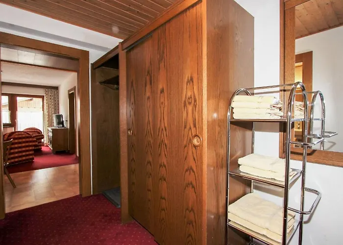 App- 102 By Interhome