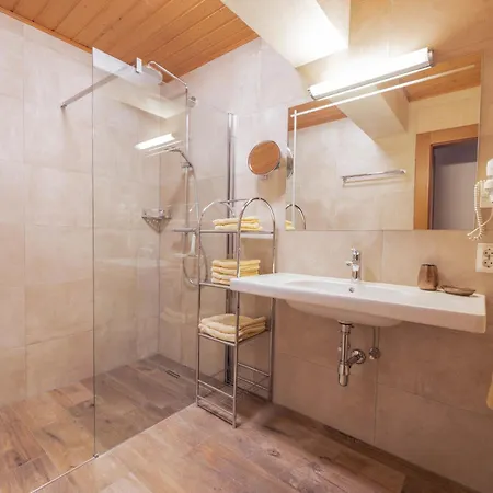 App- 102 By Interhome Apartamento Maurach (Achensee)